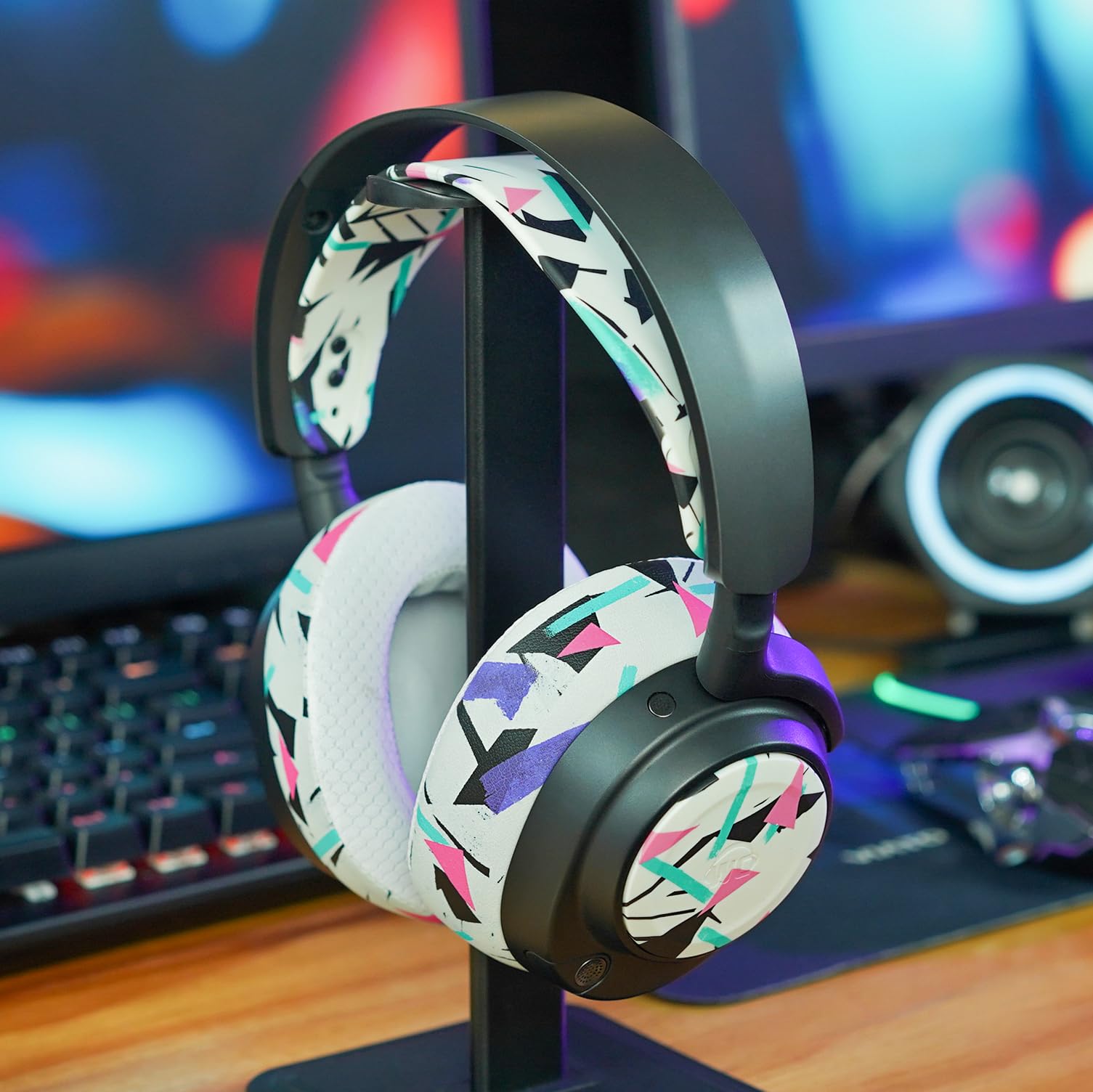 WC Mod Kit Nova Pro Wireless & Nova Elite - Cooling Gel Earpads, Silicone Headband, & Magnetic Plates for SteelSeries Arctis Nova Pro Wireless & Nova Elite by Wicked Cushions | 90's White - Image 3